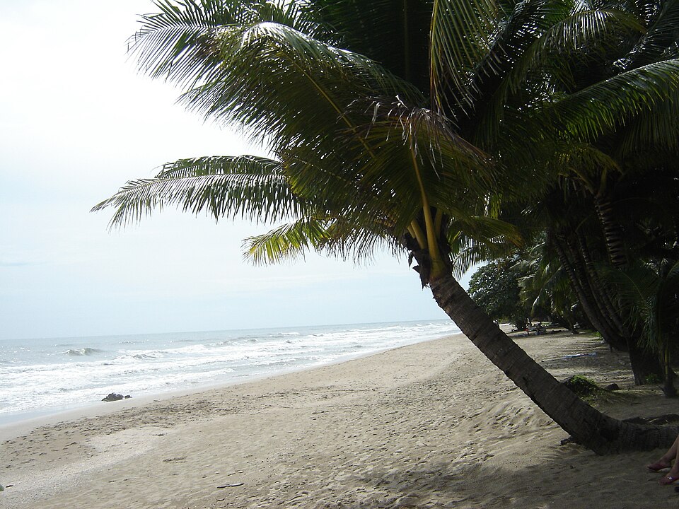 White Sand Beach
